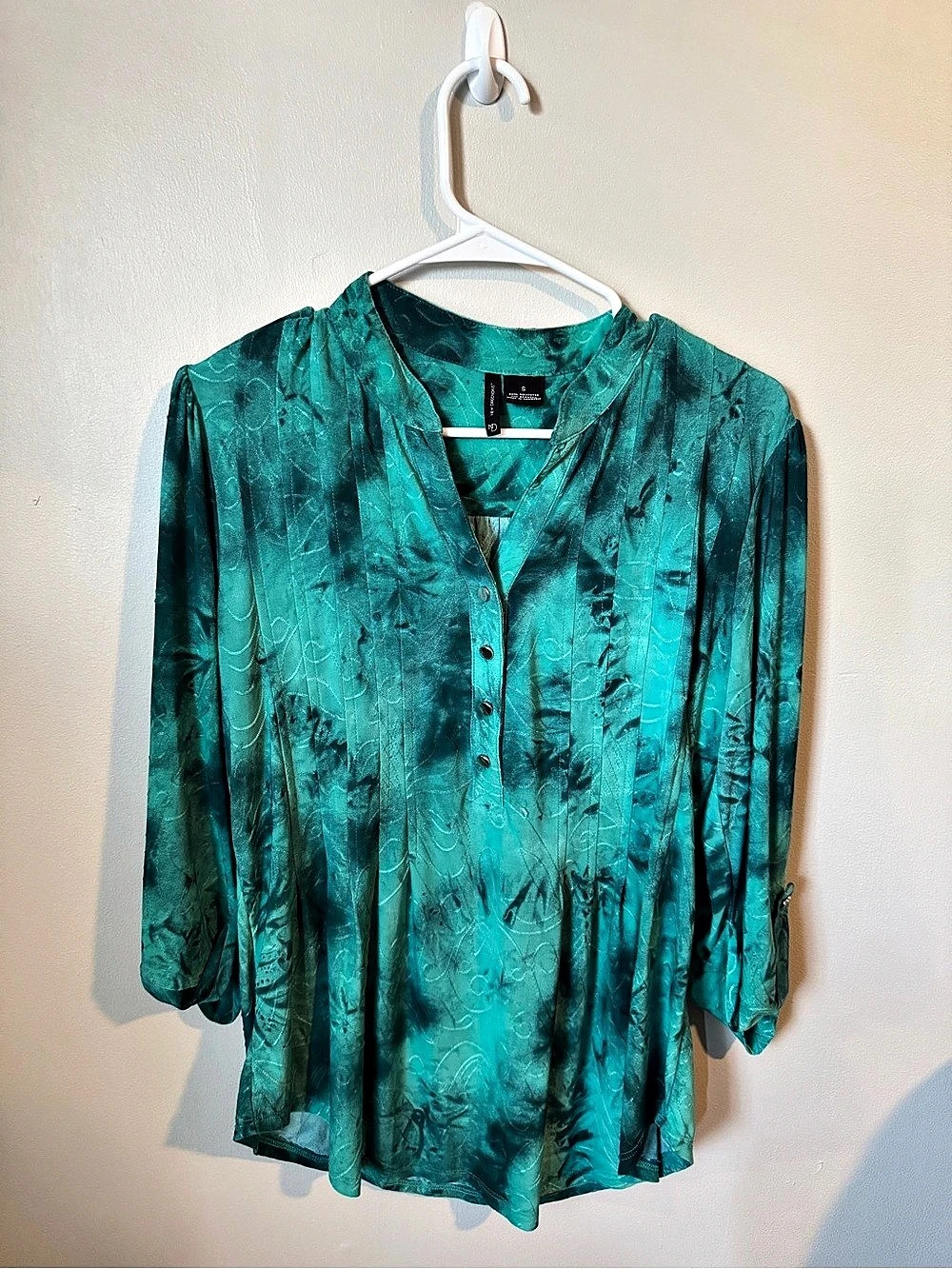 New Directions Abstract Button Front Blouse in Blue & Green Size Small